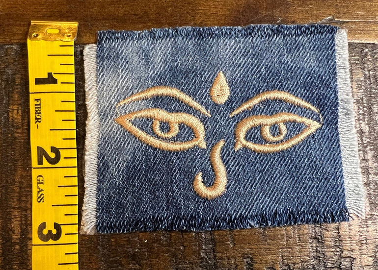 ANCIENT Eyes SOULE PATCH art Bleached blue Denim Iron On patch 4 X 3 Egyptian Face embroidered patchwork ironons patches sewn decal Appliques & Patches