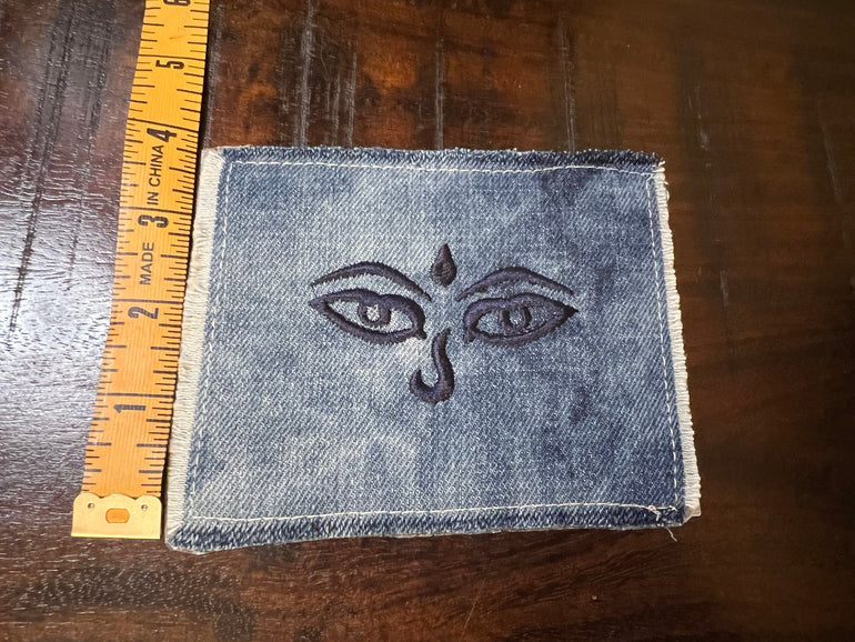 Black ANCIENT Eyes SOULE PATCH art Bleached blue Denim Iron On patch 5 X 4 Egyptian Face embroidered patchwork ironons patches sewn decal Appliques & Patches
