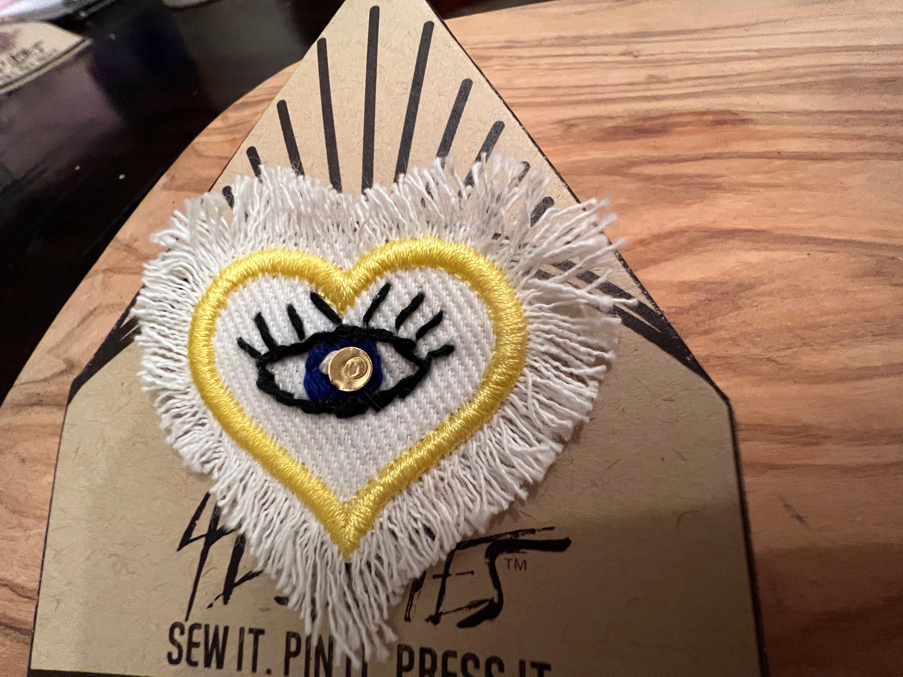 HAND STITCHED Protective Eye HEART Decal Handmade Pin tie tack Embroidered Eye Frayed Natural white fringed Denim Lapel positive iron on Brooches & Lapel Pins