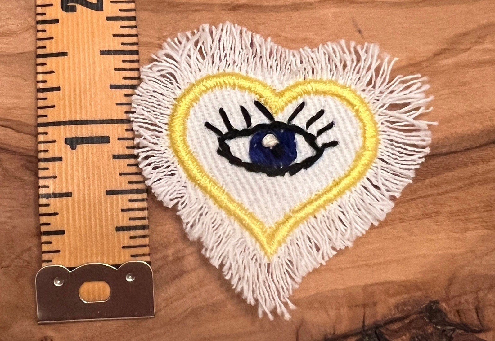 HAND STITCHED Protective Eye HEART Decal Handmade Pin tie tack Embroidered Eye Frayed Natural white fringed Denim Lapel positive iron on Brooches & Lapel Pins