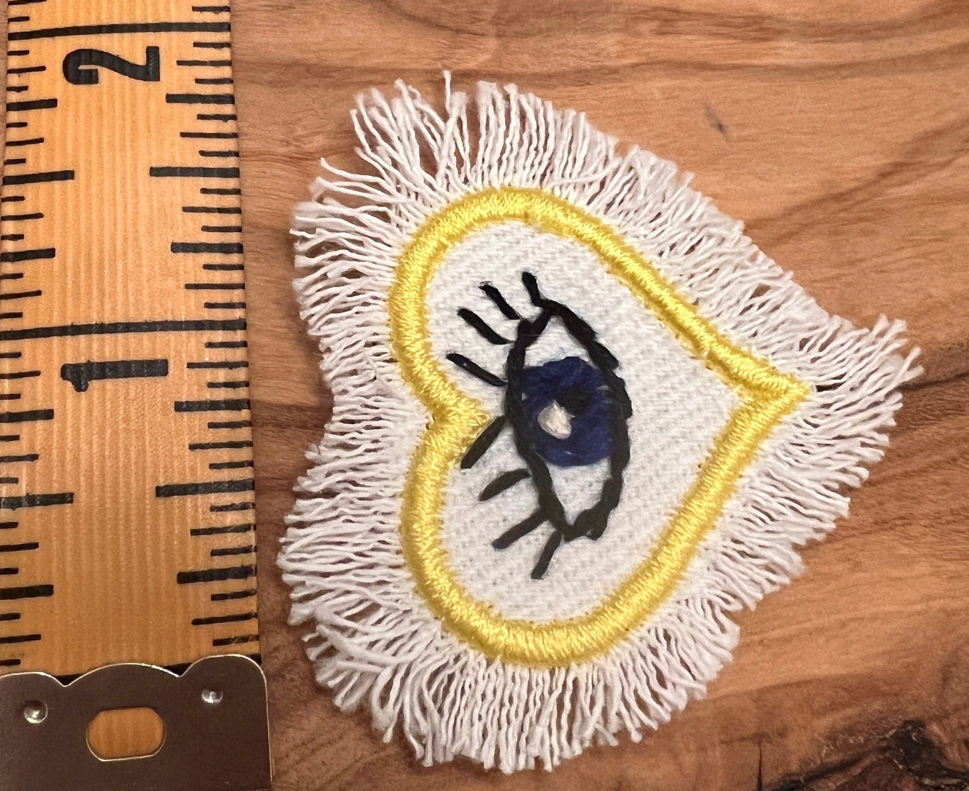 HAND STITCHED Protective Eye HEART Decal Handmade Pin tie tack Embroidered Eye Frayed Natural white fringed Denim Lapel positive iron on Brooches & Lapel Pins