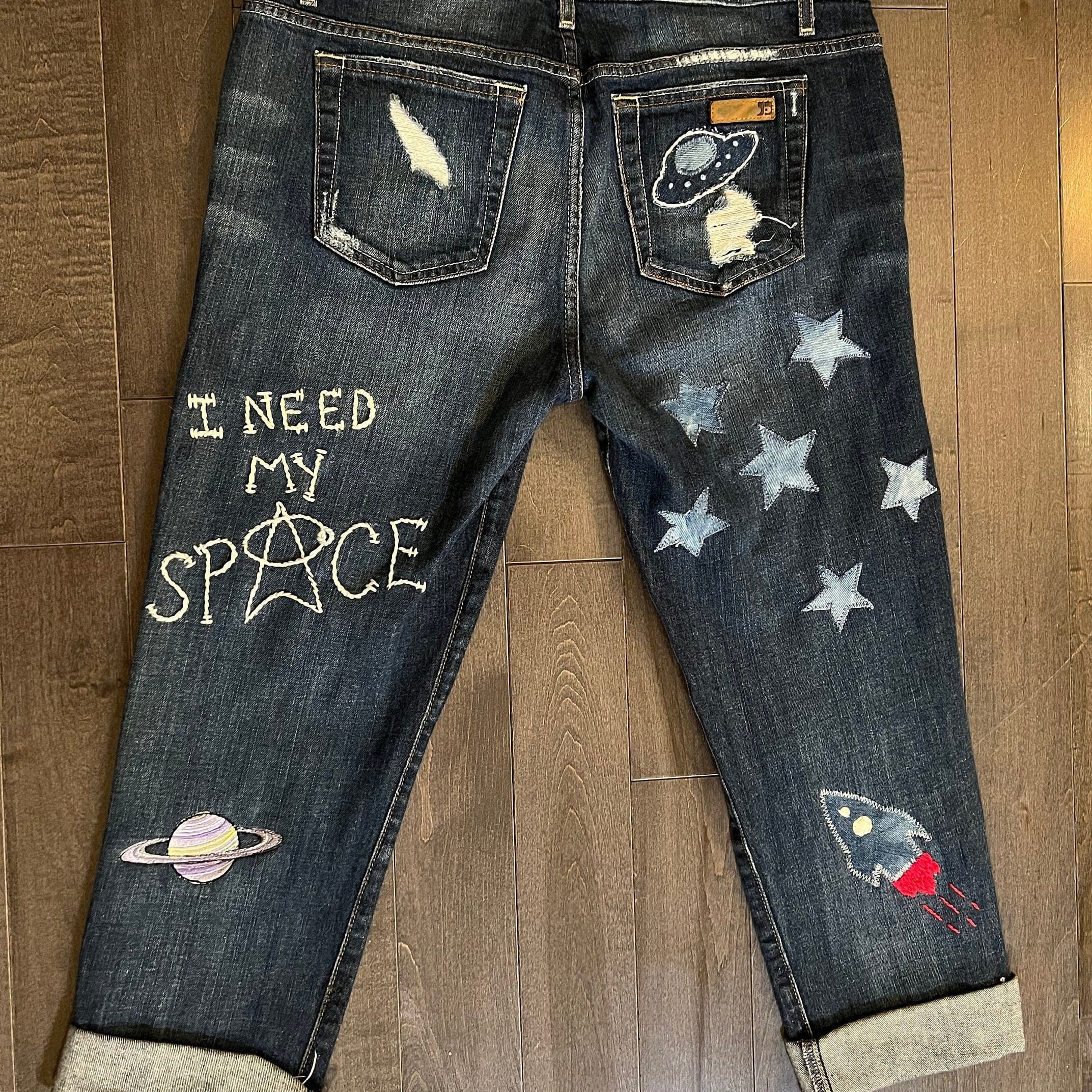 I Need My Space Jeans JOE&#39;S Jeans Appliques Patched Ladies Size 30 SPACE Aliens Planets ROCKETS Hand Embroidery Ripped Cuffed Pants