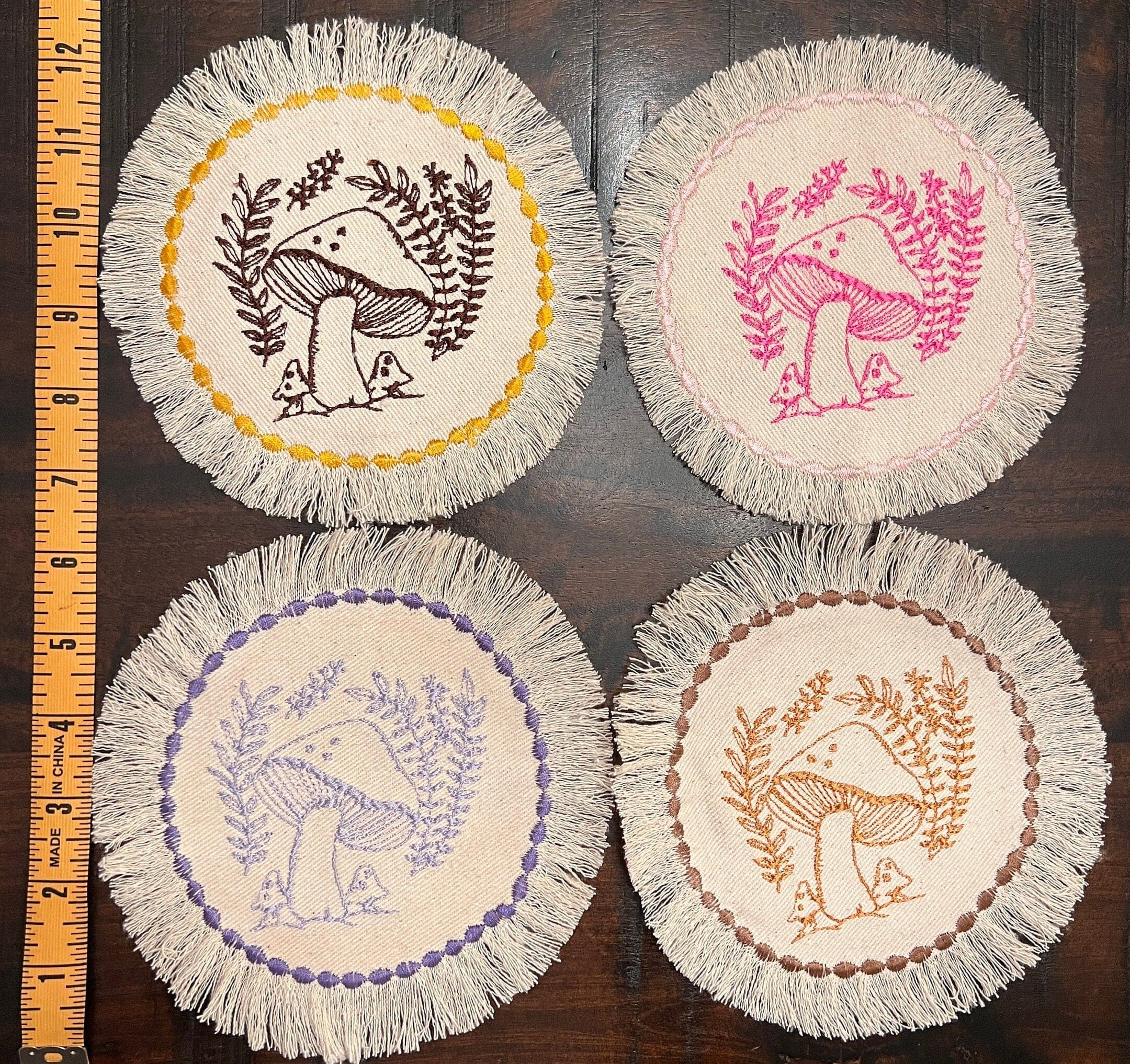 MUSHROOMS Round PATCH fringed border art Natural Beige Denim Iron On patch 5.5 little hippie magic mushy embroidered Decal pin frayed sewn Appliques & Patches