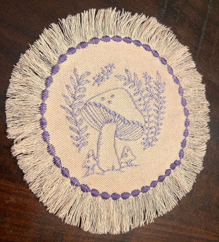 MUSHROOMS Round PATCH fringed border art Natural Beige Denim Iron On patch 5.5 little hippie magic mushy embroidered Decal pin frayed sewn Appliques & Patches