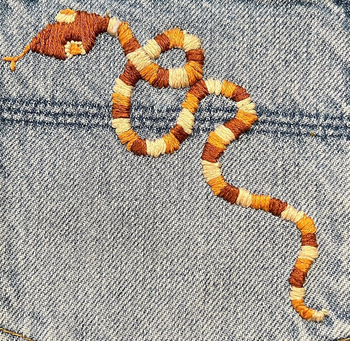 SNAKE HOT POCKET 3 color Hand Embroidered Stitched gold Denim Hippie Pocket 6 X 6 Appliques & Patches